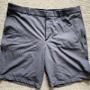 Nike Golf Shorts, Men’s size 40, Grey